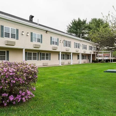 Econo Lodge Auburn Buitenkant foto