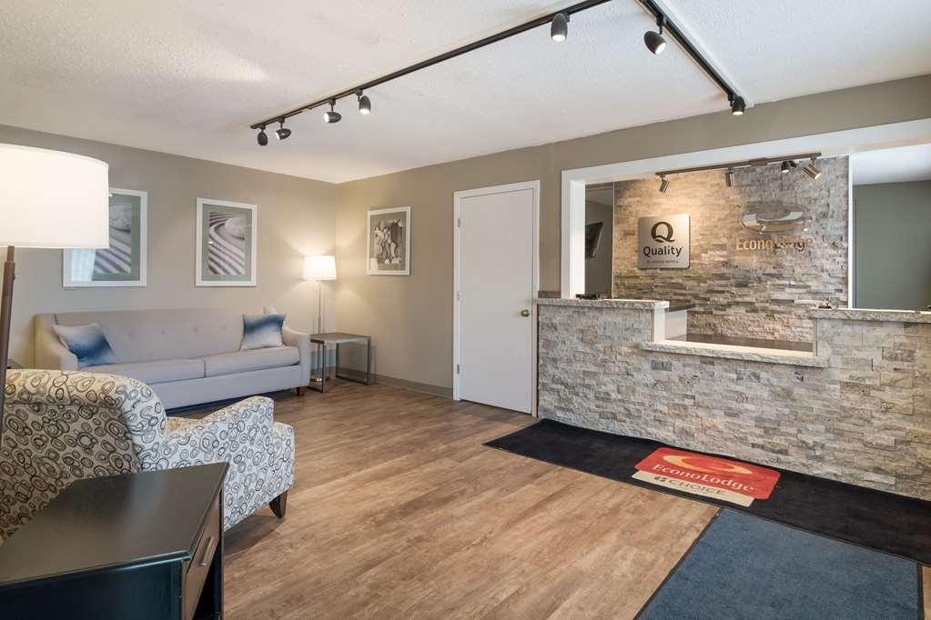 Econo Lodge Auburn Interieur foto
